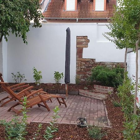 Charming Oldtown City Apartment Worms Exterior foto